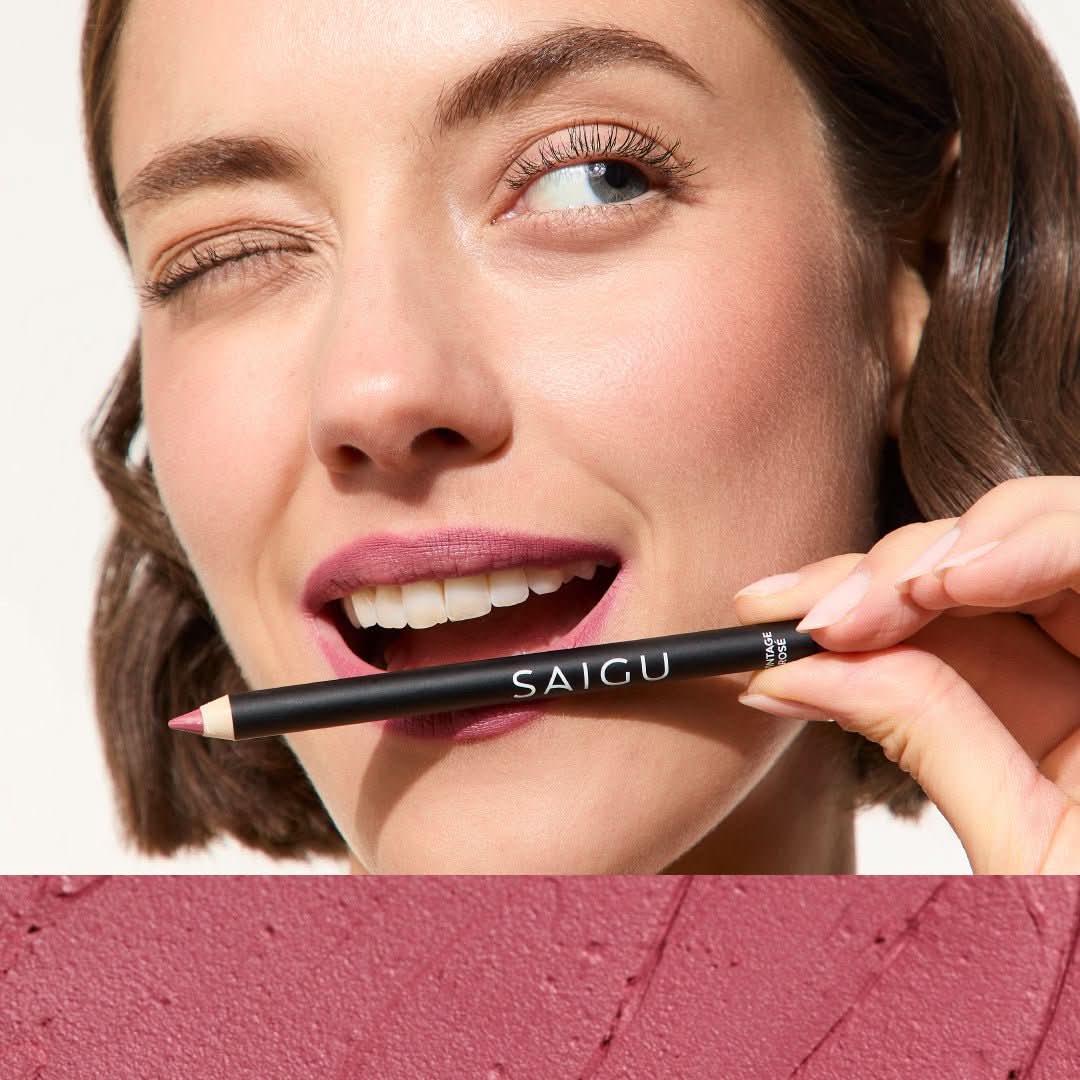 Lápiz de labios Perfilado Sedoso - Image 30