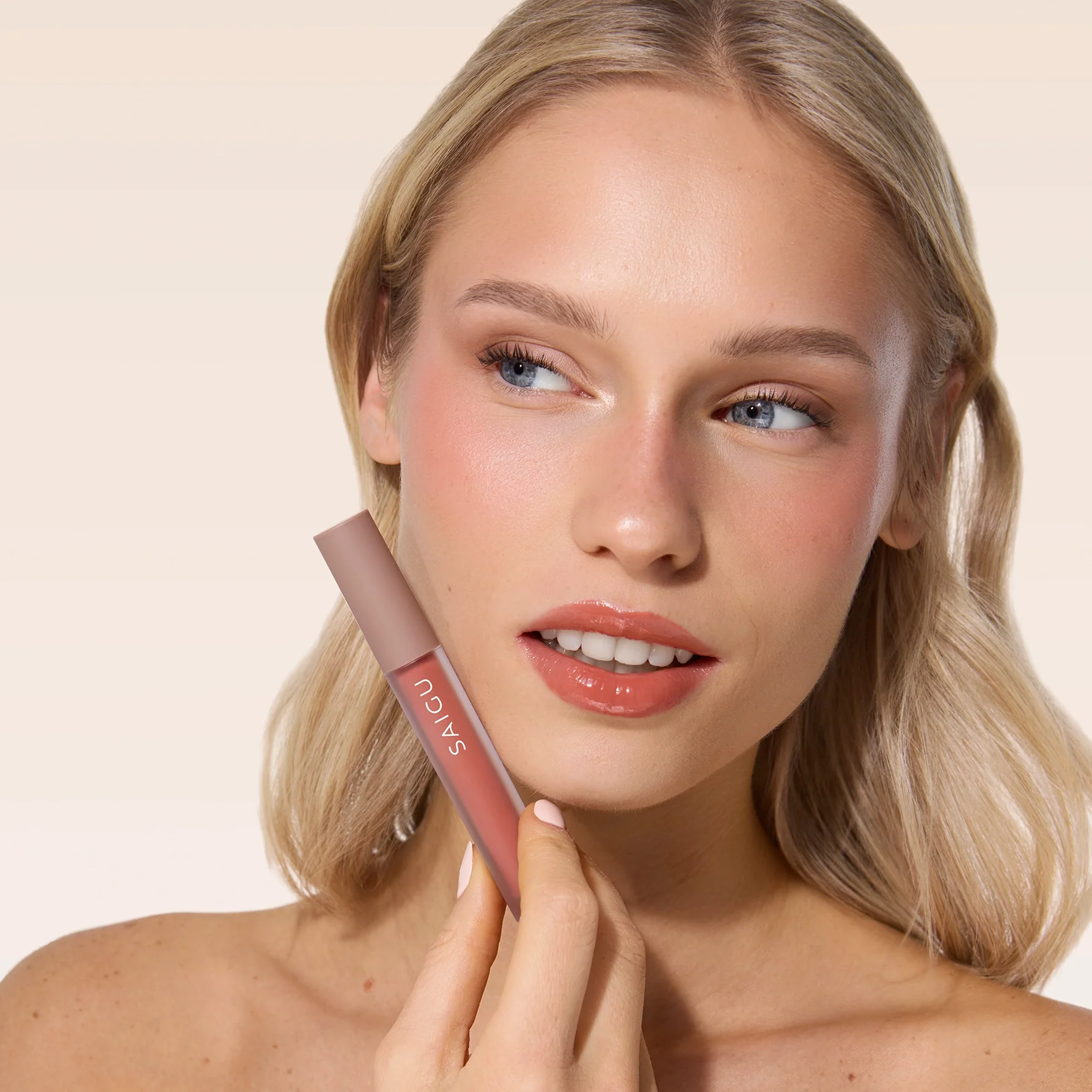 Lip Gloss Melting Plump - Image 22