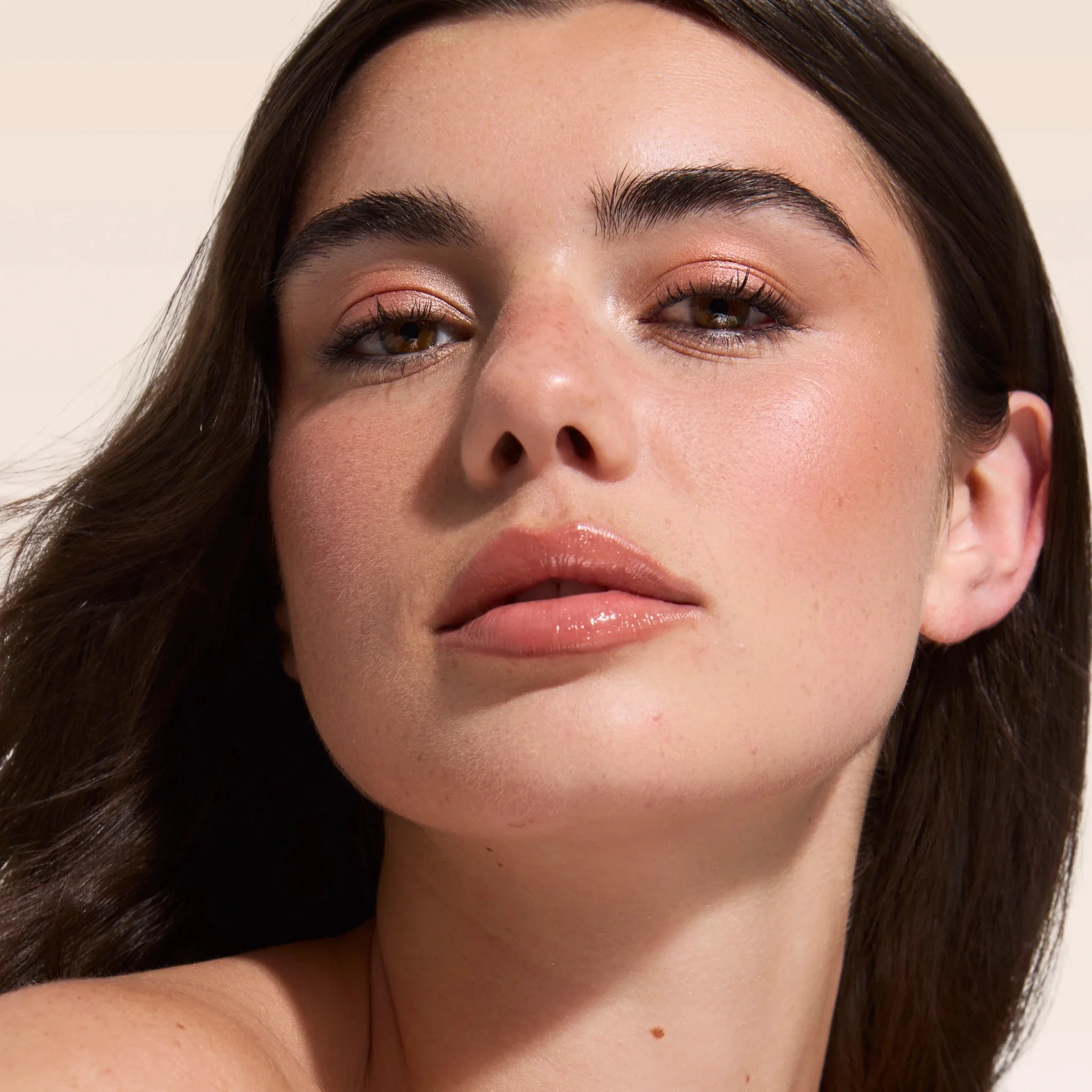 Lip Gloss Melting Plump - Image 24