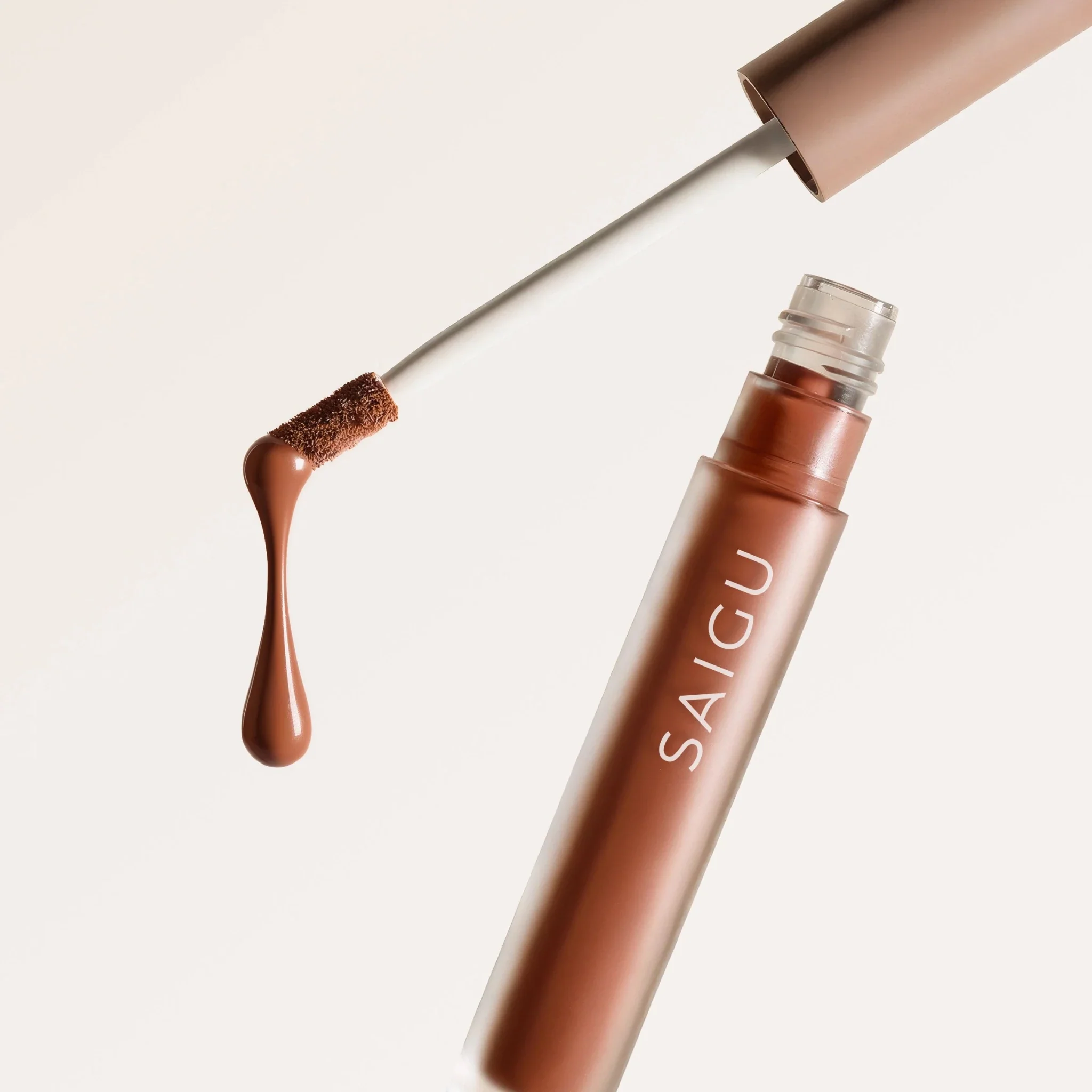 Lip Gloss Melting Plump - Image 40